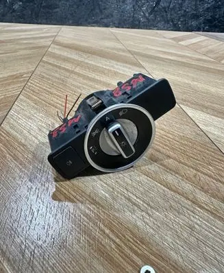 Mercedes-Benz C W204 Light switch 