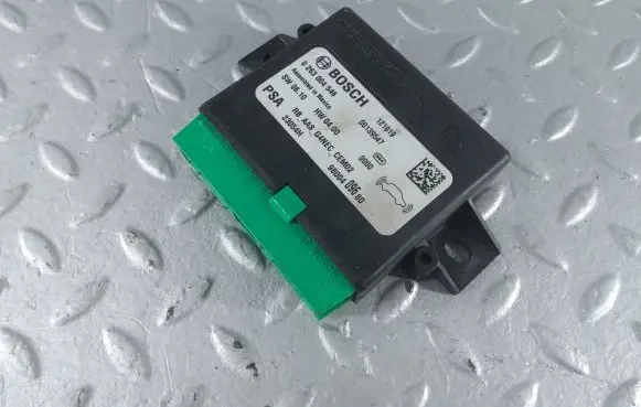 Citroen DS5 Parking PDC control unit/module 9800409680 0263004546