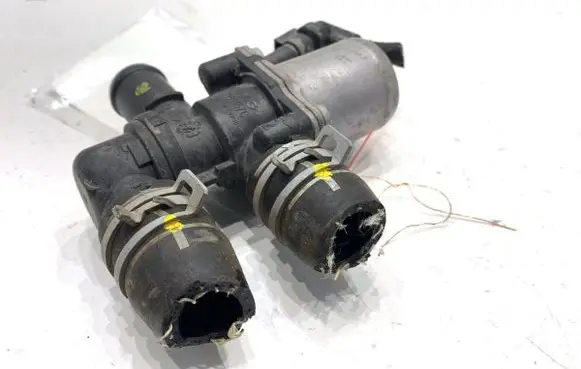 Skoda Superb B8 (3V) Coolant heater control valve 5Q0906457C