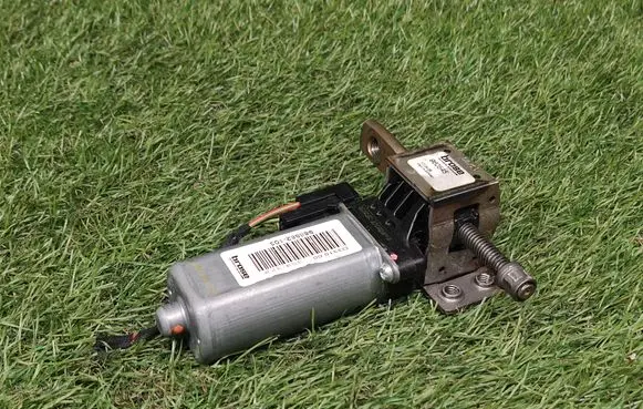 Audi Q7 4L Seat adjustment motor 988582103