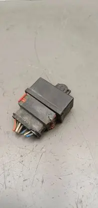 Peugeot 307 Fuel injection pump control unit/module 240107