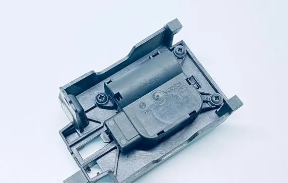 Lancia Thesis Air flap motor/actuator 0132801350