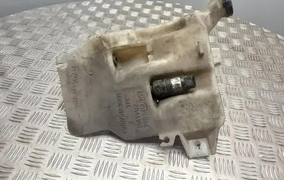 Opel Sintra Windshield washer fluid reservoir/tank 22143308