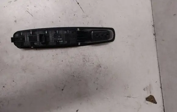 Renault Scenic III - Grand scenic III Electric window control switch 809610016R