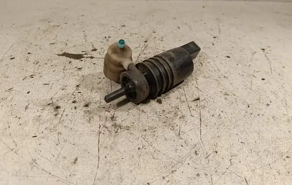 Opel Insignia B Windscreen/windshield washer pump 13250357
