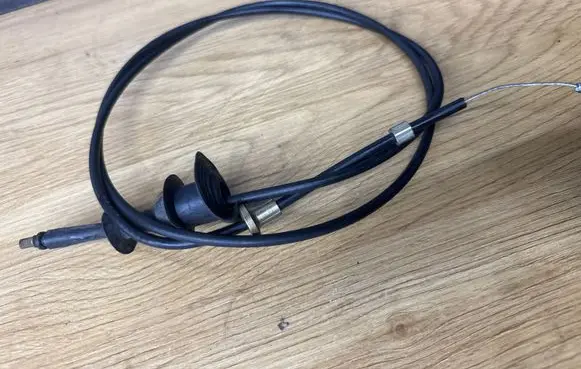 Opel Vivaro Engine bonnet/hood lock release cable 8200237684