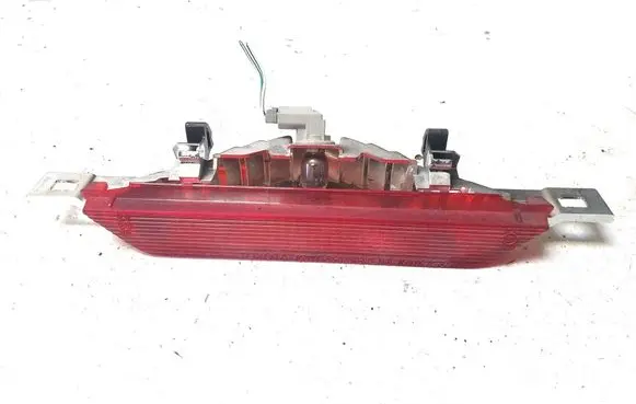 Toyota Corolla E120 E130 Third/center stoplight 52023
