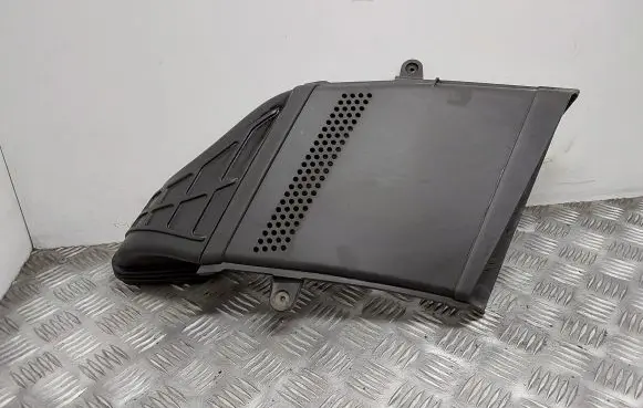 Audi Q5 SQ5 Air intake duct part 8R0129618F 8R0129618G 8R0129618D