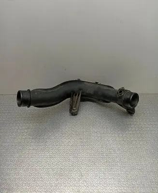 Seat Ibiza IV (6J,6P) Intercooler hose/pipe 6R0145770A