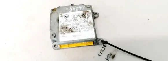 Volkswagen PASSAT B5 Airbag control unit/module 1J0909607 5WK4199