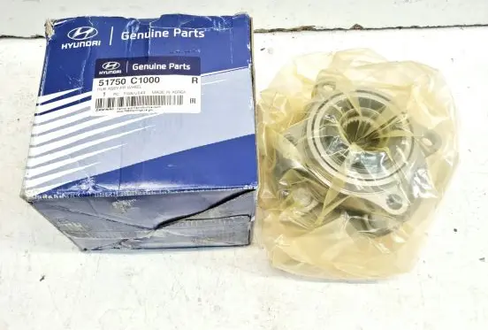 Hyundai i30 Front wheel hub 51750C1000