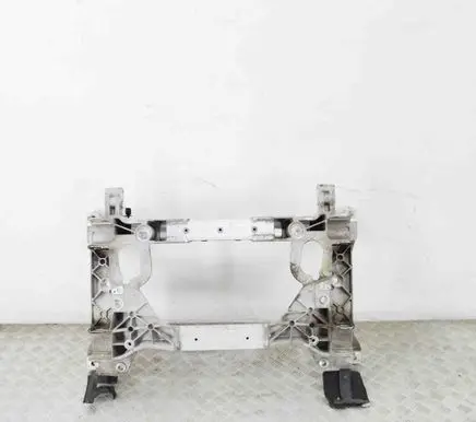 Maserati Levante Front subframe 670102652 670102650
