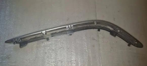 Mercedes-Benz S W220 Front bumper splitter molding A2208850321