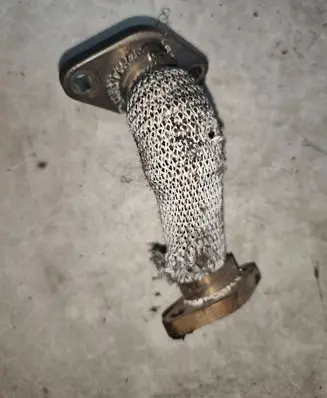 EGR valve line/pipe/hose