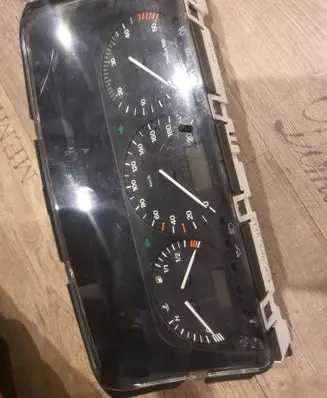 Volkswagen Transporter - Caravelle T4 Speedometer (instrument cluster) 7d0919861r
