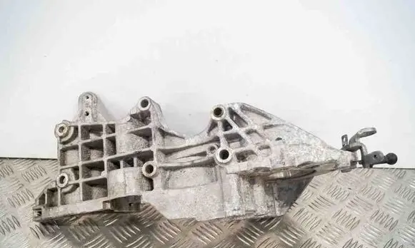 Volkswagen Polo V 6R Other engine bay part 03L903143Q