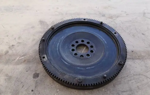 Volkswagen Golf III Flywheel 021105273H