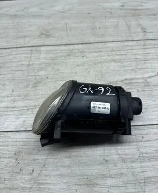 Volkswagen PASSAT B5.5 Front fog light 3B7941699A