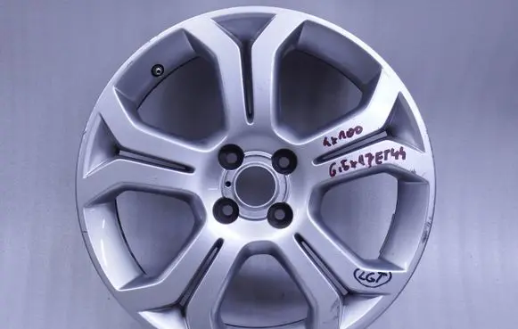 Opel Adam R17 alloy rim 