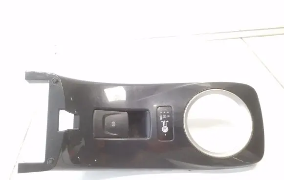 Nissan Leaf I (ZE0) Hand parking brake switch 
