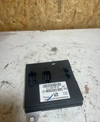 Mercedes-Benz E W211 Comfort/convenience module 2115450532