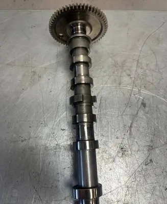 Volvo V70 Camshaft 4903543