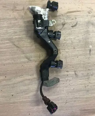 Opel Insignia A Fuel injector wires 55567592 715001701D DRJ100001