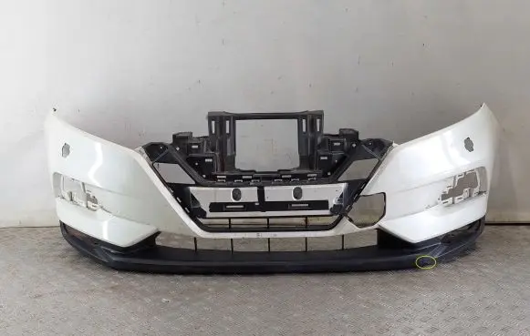 Nissan Qashqai Front bumper 62022HV00H