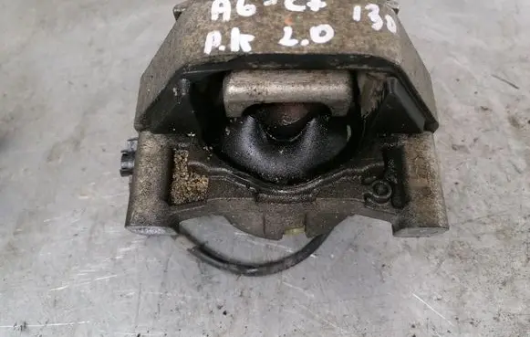 Audi A6 S6 C7 4G Engine mount bracket 4G0199381