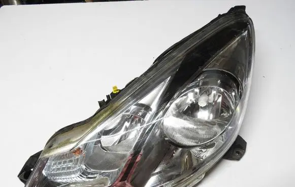 Citroen DS3 Headlight/headlamp 9677038380