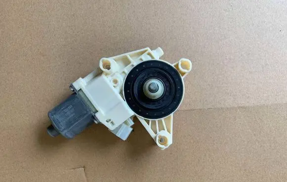 Mercedes-Benz S AMG W222 Rear door window regulator motor A2229060601