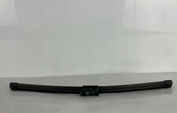 Audi A3 S3 8V Windshield/front glass wiper blade 576955426B