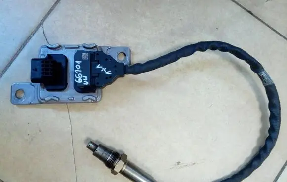 Volkswagen Touareg II Lambda probe sensor 059907807AA NE66101