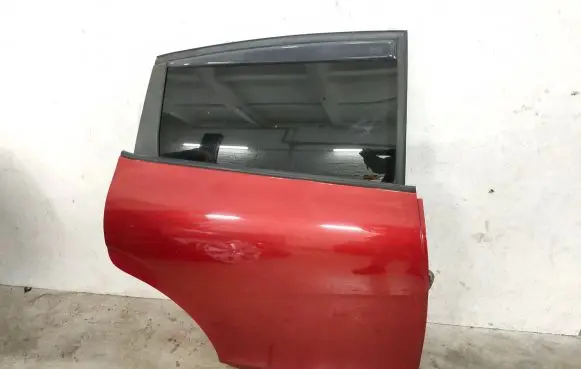 Seat Leon (1P) Rear door