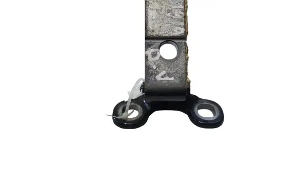 Volvo V40 Front door upper hinge 31352689