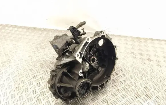 Volkswagen Golf Plus Manual 6 speed gearbox 0AJ301103B LHY