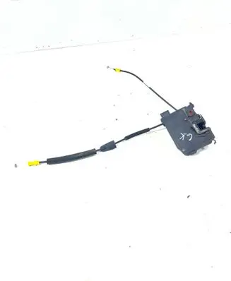 Peugeot 308 Rear door lock 9826126480