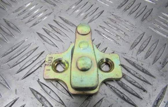 Chevrolet Kalos Rear door lock loop/hook striker 