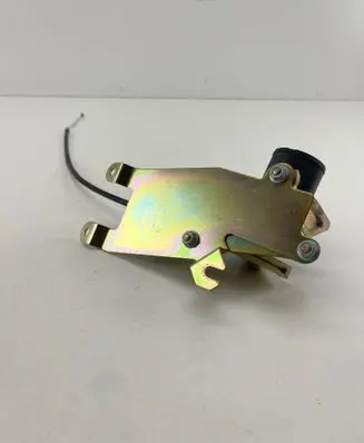 Accelerator throttle pedal
