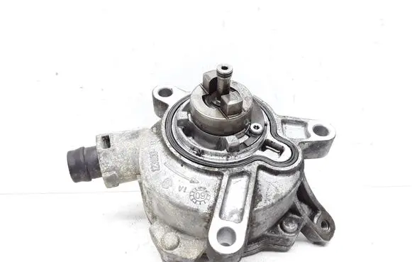 Volvo V70 Vacuum pump 31219463