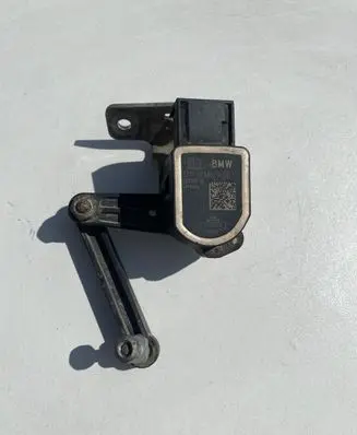 BMW 5 F10 F11 Headlight/headlamp level sensor 6788573 25916010