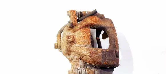 Toyota Avensis T270 Front brake caliper