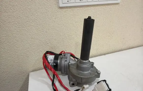 Toyota Avensis T270 Electric power steering pump 4525005550 JJ002008260 2X300354