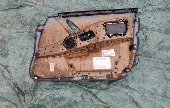 BMW 5 E60 E61 Front door card panel trim E344258 310306095853