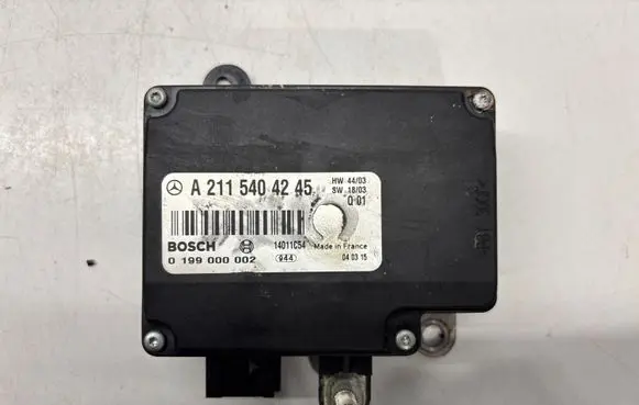 Mercedes-Benz E W211 Battery control module 0199000002 A2115404245 14011C54