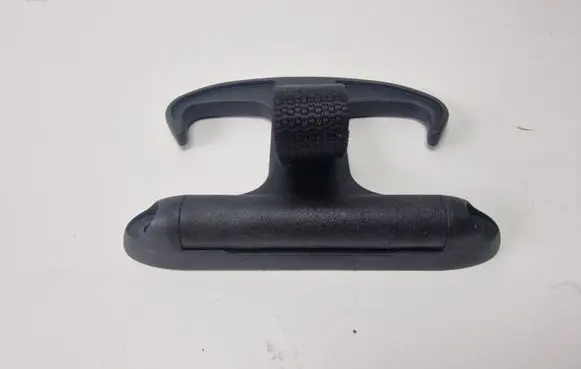 Audi A8 S8 D3 4E Tie down hook / loop 6Y5867615 6Y5867615QTC
