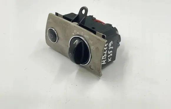 Mercedes-Benz E W211 Light switch 4056053 2115450404