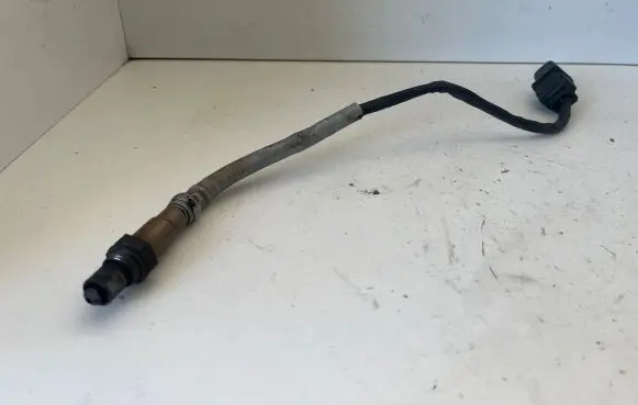 Audi A4 S4 B8 8K Lambda probe sensor 03L906262 0281004033