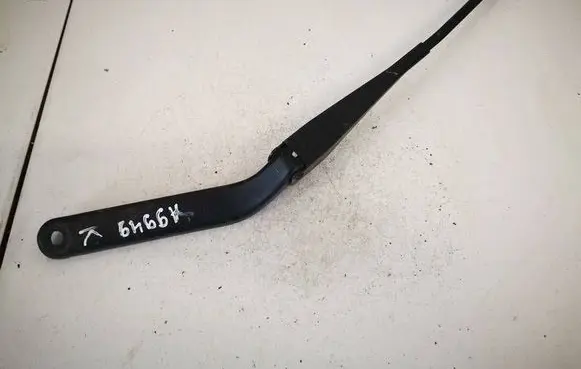 BMW 1 E81 E87 Front wiper blade arm 6161716000901 6161-7160009