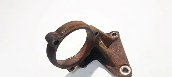 Nissan Almera Tino Engine mounting bracket wd200